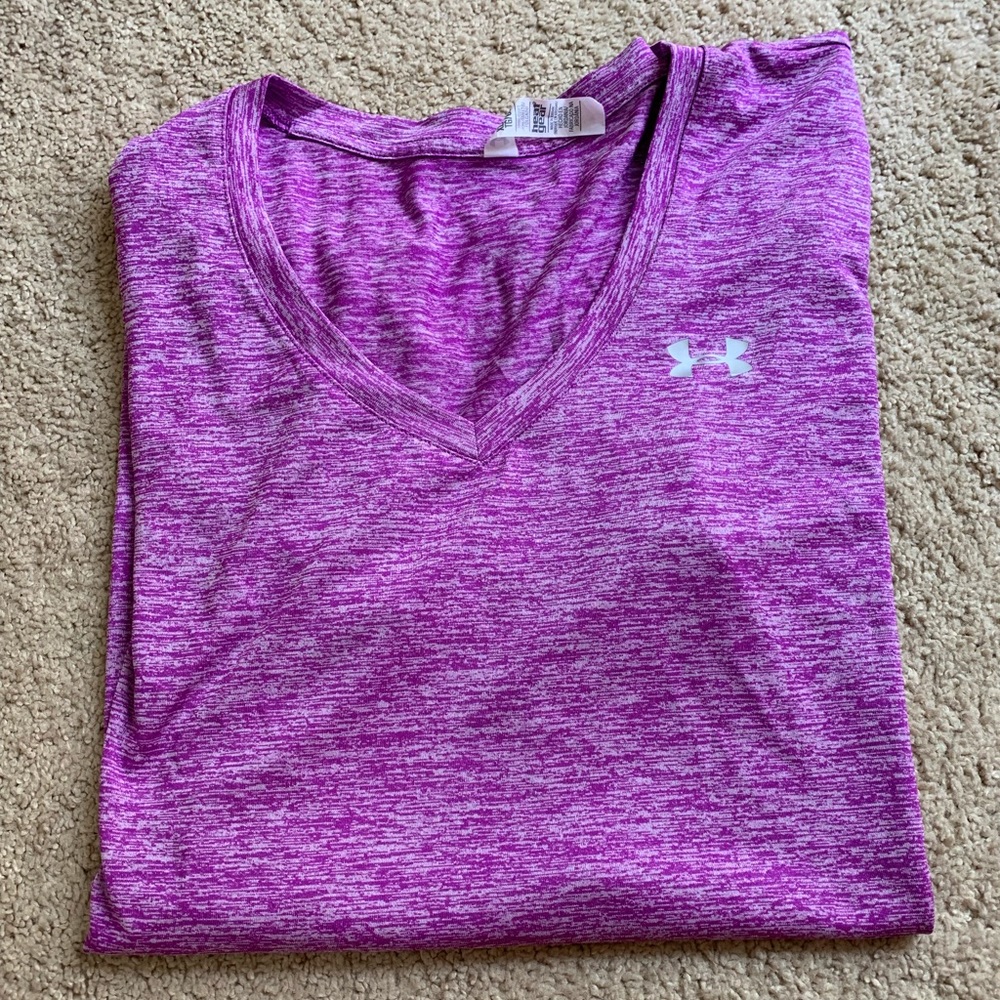 Athletic shirt
